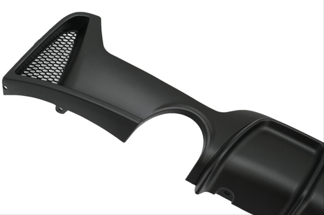 BMW 4 SERISI F32-F36 2014-2020 UYUMLU M DIFUZOR CIFT CIKIS INCE PIANO BLACK